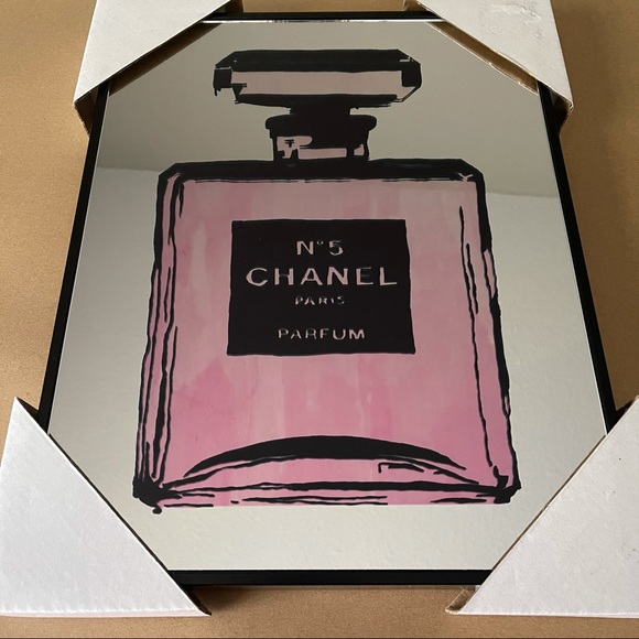 CHANEL Flamed Print